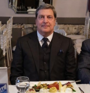 İskender İskenderoğlu